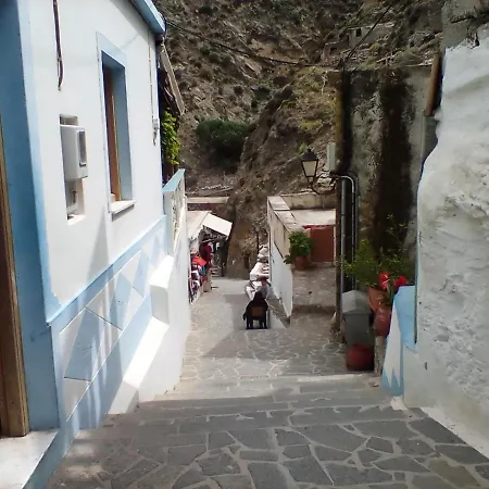 Olympos Apt With Amazing Mountain View Exterior photo